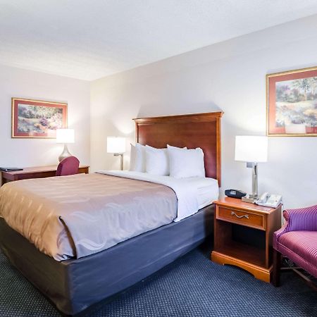 Quality Inn Lynchburg Near University Dış mekan fotoğraf