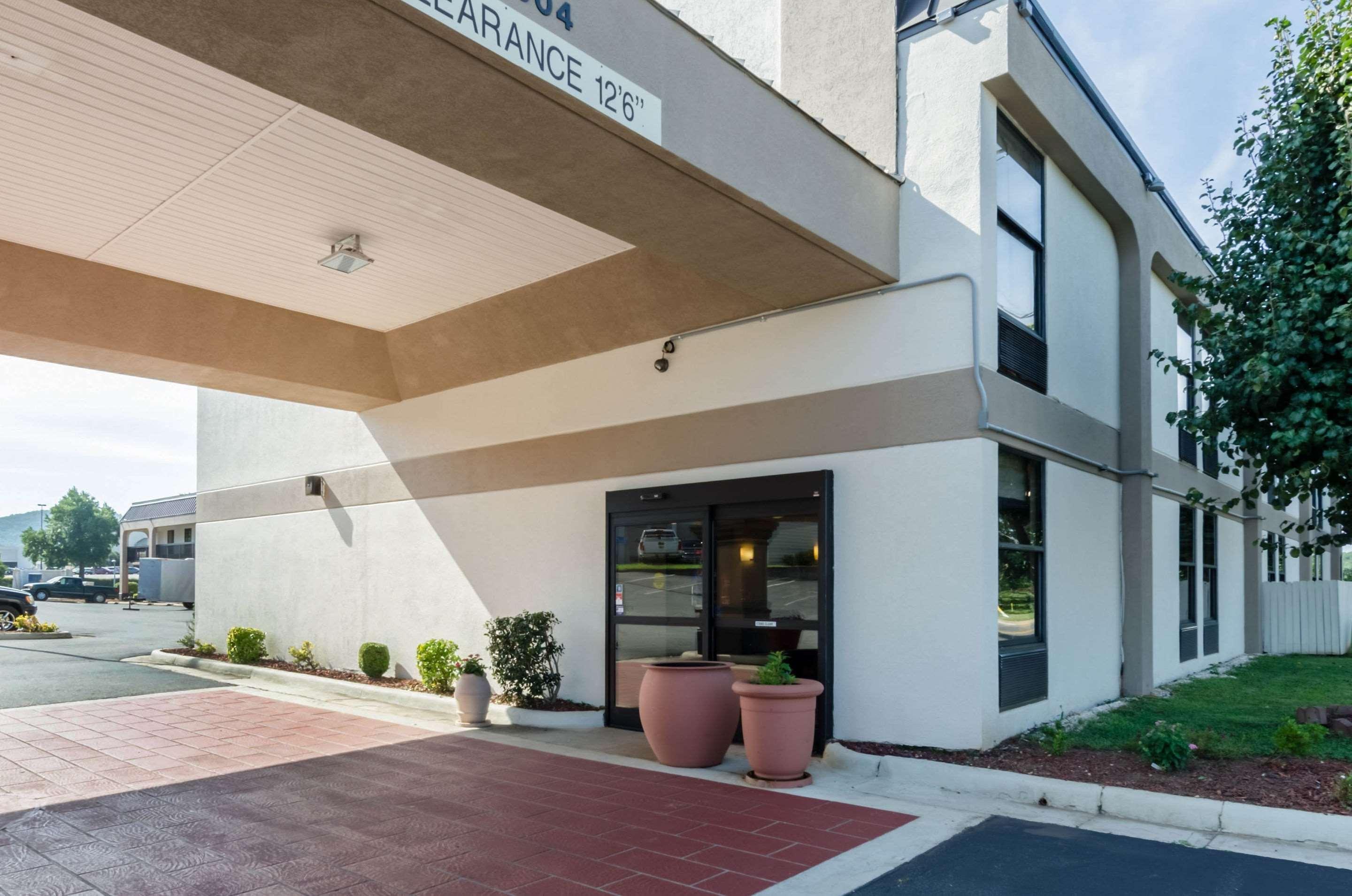 Quality Inn Lynchburg Near University Dış mekan fotoğraf